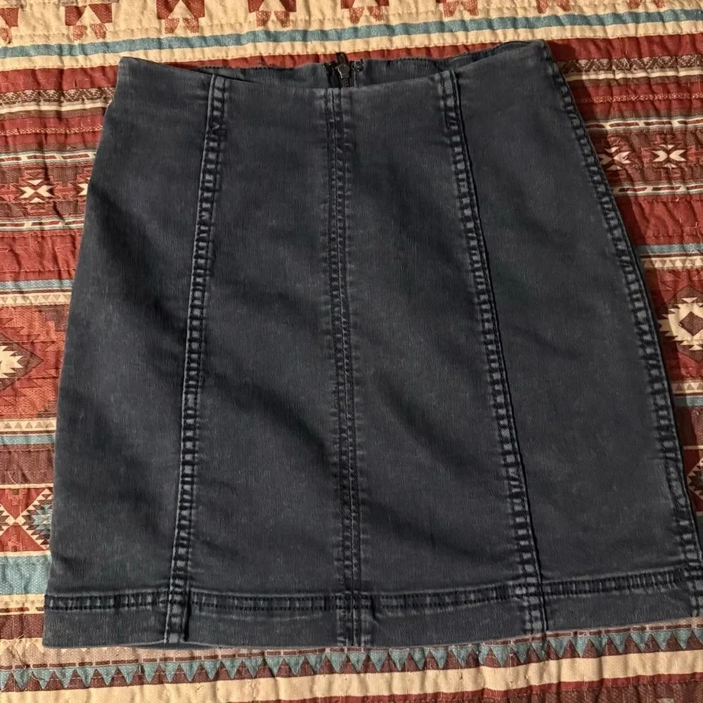 Free People Denim Skirt size 2
